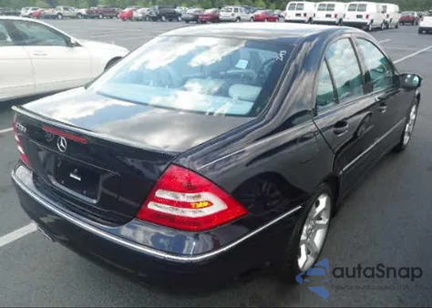 2007 Mercedes-Benz C230 from USA, damaged, VIN WDBRF52H47F926655